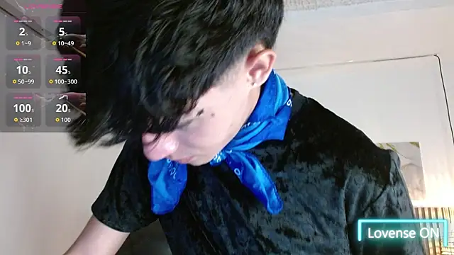 Dyla n18 online show from March 11, 2026, 8:37 pm