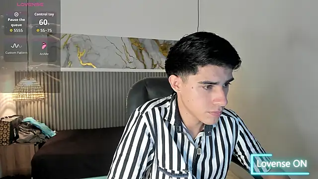 Snapshot of Dyla_n18 chatting on May 15, 2026, 8:05 pm Dyla n18 online show from May 15, 2026, 8:05 pm