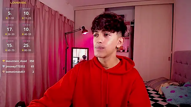 Snapshot of teobowny_ chatting on January 9, 2025, 6:57 pm teobowny online show from January 9, 2025, 6:57 pm