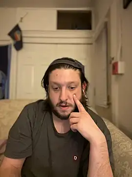 Snapshot of Marksoyer chatting on December 10, 2024, 5:50 am Marksoyer online show from December 10, 2024, 5:50 am