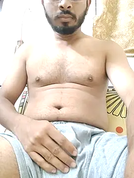 Punekarmanoj97 online show from September 28, 2025, 6:13 pm