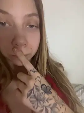 Snapshot of Mandispandis1 chatting on January 6, 2025, 8:28 pm Mandispandis1 online show from January 6, 2025, 8:28 pm