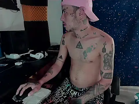 patrik tattoo  online show from January 14, 2025, 3:26 pm