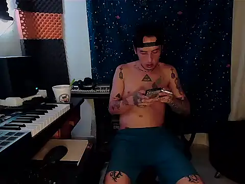 patrik tattoo  online show from February 16, 2025, 10:10 am