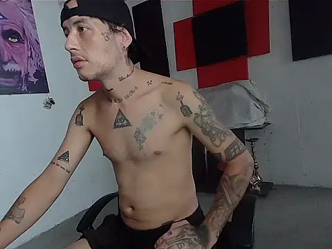 Snapshot of patrik_tattoo_ chatting on May 28, 2026, 4:48 pm patrik tattoo online show from May 28, 2026, 4:48 pm