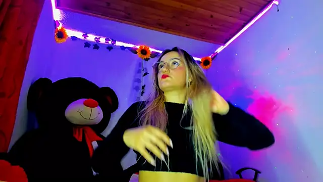 Snapshot of Keyth_clement chatting on December 11, 2024, 7:14 pm Keyth clement online show from December 11, 2024, 7:14 pm