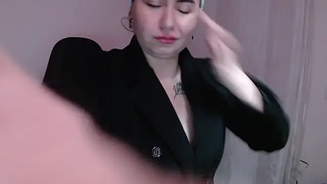 Snapshot of Genesisgems11_ chatting on February 23, 2025, 5:45 am Genesisgems11  online show from February 23, 2025, 5:45 am