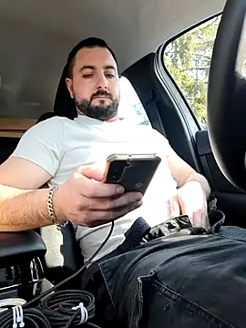 Snapshot of titi91 chatting on February 17, 2025, 12:05 pm titi91 online show from February 17, 2025, 12:05 pm