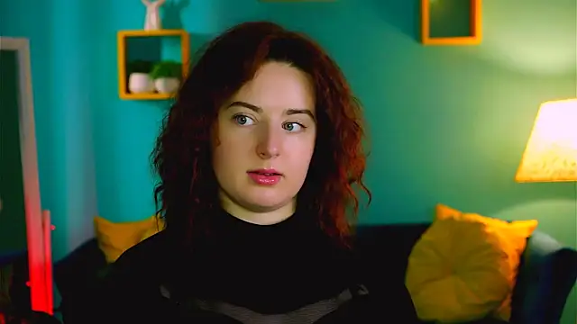 AnnTerry  online show from March 6, 2025, 11:36 am