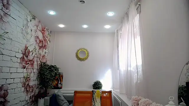 Snapshot of Cutie_Asya chatting on April 16, 2026, 6:14 am Cutie Asya online show from April 16, 2026, 6:14 am