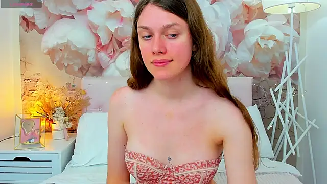 Snapshot of JaneBrowni chatting on July 12, 2026, 12:18 pm JaneBrowni online show from July 12, 2026, 12:18 pm
