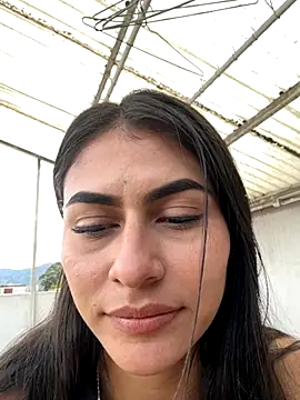 emilie xx  online show from October 10, 2025, 10:09 pm