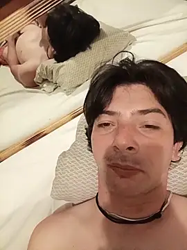 frank32love online show from May 15, 2026, 9:16 am