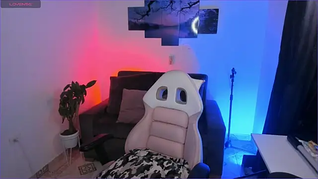 odelei online show from October 26, 2025, 9:37 am