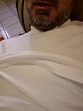 1talianBeutifulCock online show from March 27, 2026, 1:11 pm