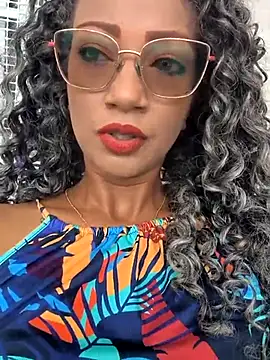 Amaliu  online show from March 13, 2025, 3:50 pm