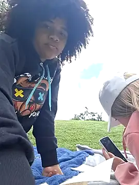 Snapshot of DANIELA_MICHEL chatting on January 28, 2025, 4:52 pm DANIELA MICHEL online show from January 28, 2025, 4:52 pm