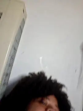 Snapshot of DANIELA_MICHEL chatting on March 2, 2025, 5:54 am DANIELA MICHEL online show from March 2, 2025, 5:54 am