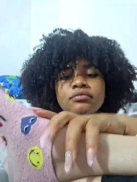 Snapshot of DANIELA_MICHEL chatting on March 13, 2025, 10:32 pm DANIELA MICHEL online show from March 13, 2025, 10:32 pm