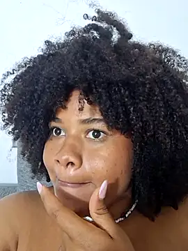 Snapshot of DANIELA_MICHEL chatting on March 20, 2025, 10:51 pm DANIELA MICHEL online show from March 20, 2025, 10:51 pm