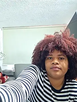 Snapshot of DANIELA_MICHEL chatting on September 29, 2025, 2:22 pm DANIELA MICHEL online show from September 29, 2025, 2:22 pm