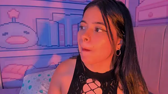 Snapshot of _18alice chatting on December 15, 2024, 6:07 am 18alice online show from December 15, 2024, 6:07 am