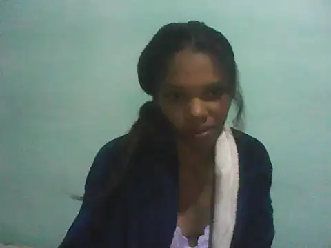 Snapshot of Antsoalie chatting on October 8, 2025, 6:33 am Antsoalie online show from October 8, 2025, 6:33 am