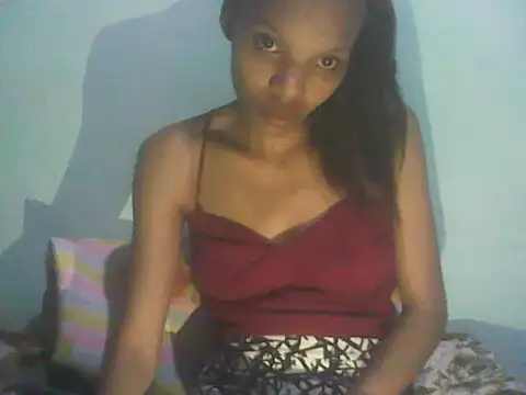 Snapshot of Antsoalie chatting on November 3, 2025, 10:16 am Antsoalie online show from November 3, 2025, 10:16 am