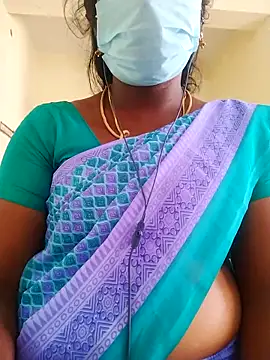Snapshot of Preethytamilsexy chatting on May 28, 2026, 9:17 am Preethytamilsexy online show from May 28, 2026, 9:17 am