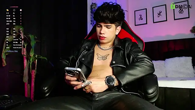 LyleBennett  online show from March 9, 2026, 12:42 pm