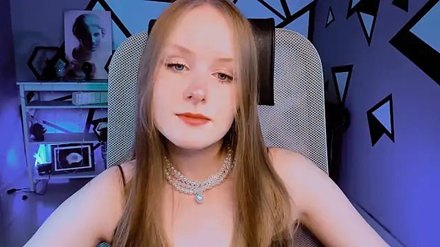 VivienLeeigh online show from October 4, 2025, 9:40 am