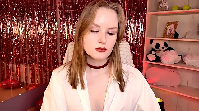 Snapshot of VivienLeeigh chatting on June 1, 2026, 5:09 am VivienLeeigh online show from June 1, 2026, 5:09 am