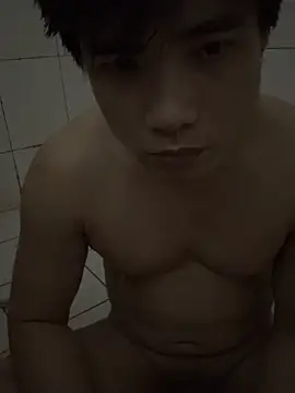 TaiwanSlutBitch online show from February 5, 2026, 9:52 pm