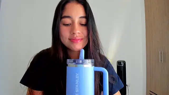 AriaMontgomery online show from February 6, 2026, 2:49 am