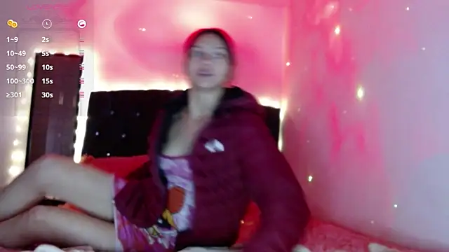 holy juli online show from February 15, 2025, 4:25 am