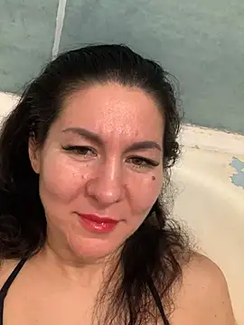 Tina Moretti online show from March 16, 2025, 6:44 pm