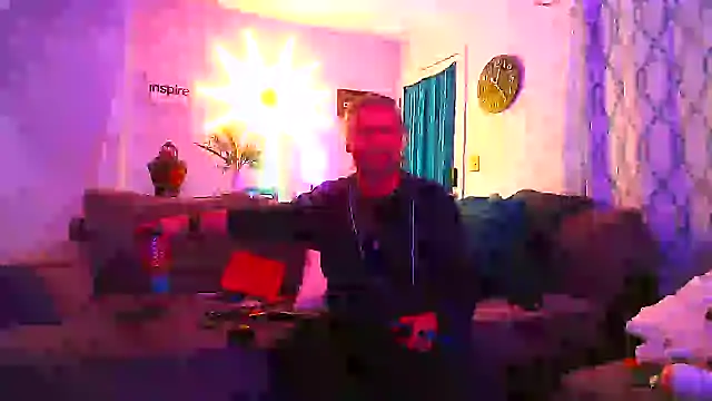 onlym4m online show from March 19, 2025, 5:30 am