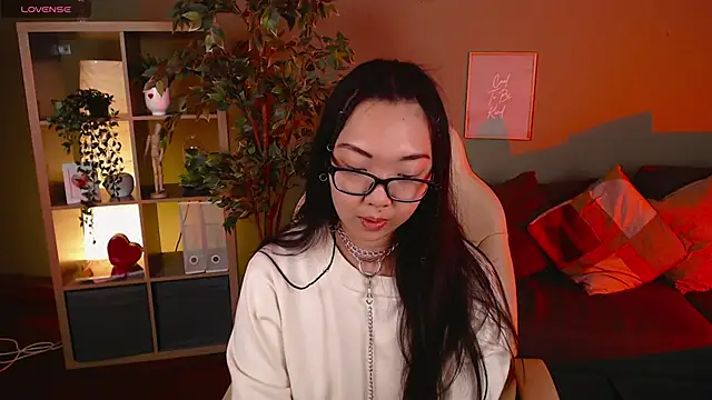 Marine Vact online show from January 13, 2025, 5:23 pm