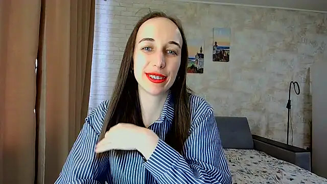 Snapshot of Anika_bloom chatting on April 23, 2026, 7:30 am Anika bloom online show from April 23, 2026, 7:30 am