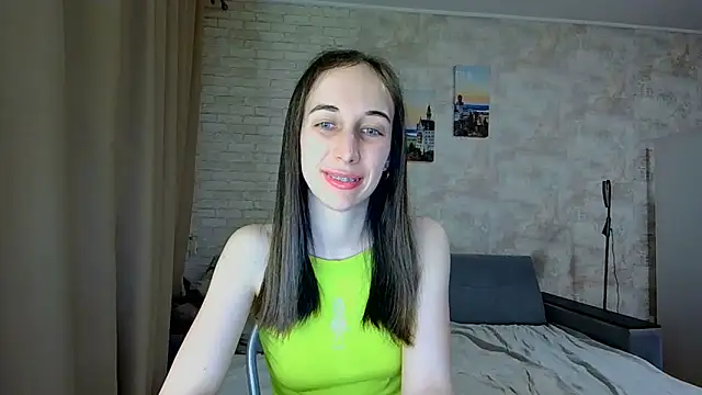 Snapshot of Anika_bloom chatting on May 6, 2026, 7:30 pm Anika bloom online show from May 6, 2026, 7:30 pm