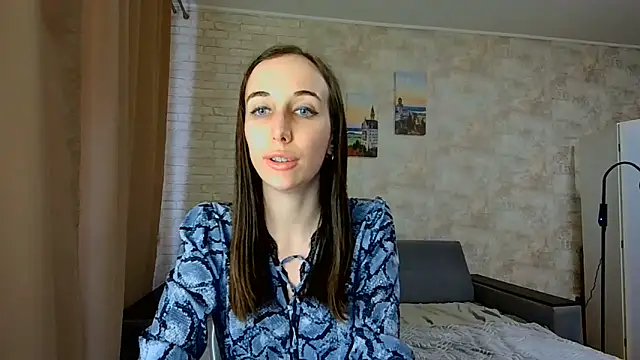 Snapshot of Anika_bloom chatting on May 16, 2026, 9:50 am Anika bloom online show from May 16, 2026, 9:50 am
