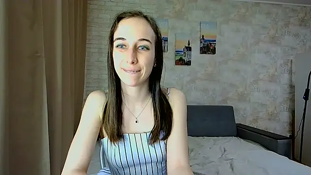 Snapshot of Anika_bloom chatting on May 24, 2026, 6:29 am Anika bloom online show from May 24, 2026, 6:29 am