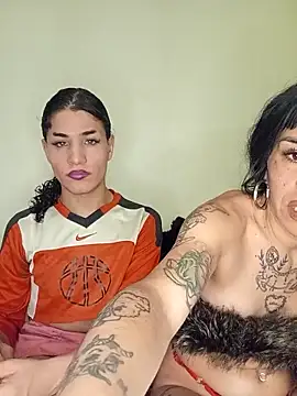 Snapshot of LaCristinatrans chatting on April 11, 2026, 1:43 am LaCristinatrans online show from April 11, 2026, 1:43 am