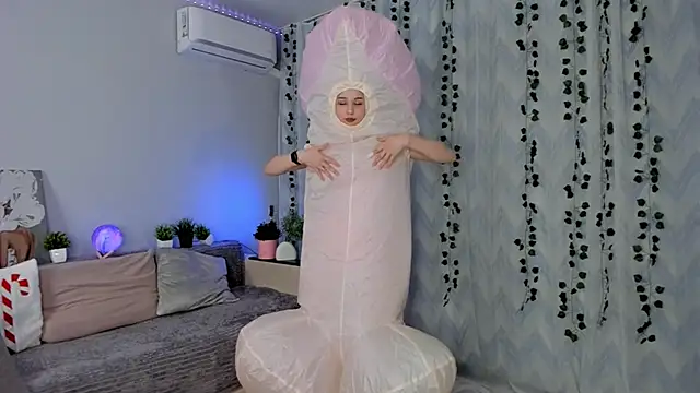 Tate Angel online show from March 21, 2025, 6:18 pm