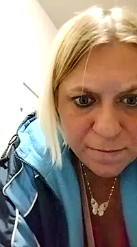 Playmate86 online show from December 8, 2024, 8:09 am