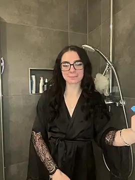 AdelinaAlia online show from December 2, 2025, 11:04 am