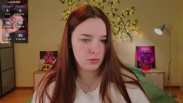 CookyDaisy online show from April 12, 2026, 9:20 pm