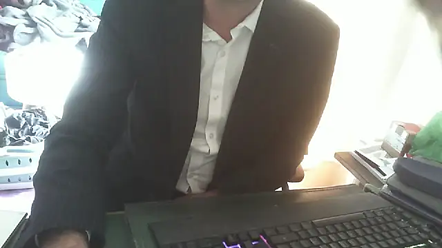 Snapshot of shyfrenchcock1 chatting on May 11, 2026, 8:42 am shyfrenchcock1 online show from May 11, 2026, 8:42 am