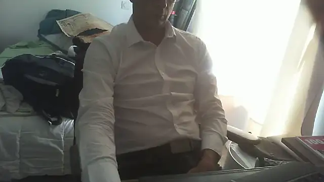 shyfrenchcock1 online show from July 21, 2026, 7:54 am