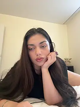 Snapshot of Sweet_Khalifa_ chatting on December 15, 2024, 12:17 pm Sweet Khalifa  online show from December 15, 2024, 12:17 pm